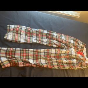 Womens llbean plaid pajama pants size medium, good condition and so cute